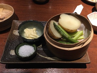 F0B1EE29-19E9-4176-943F-A9E1ADB1C6A8