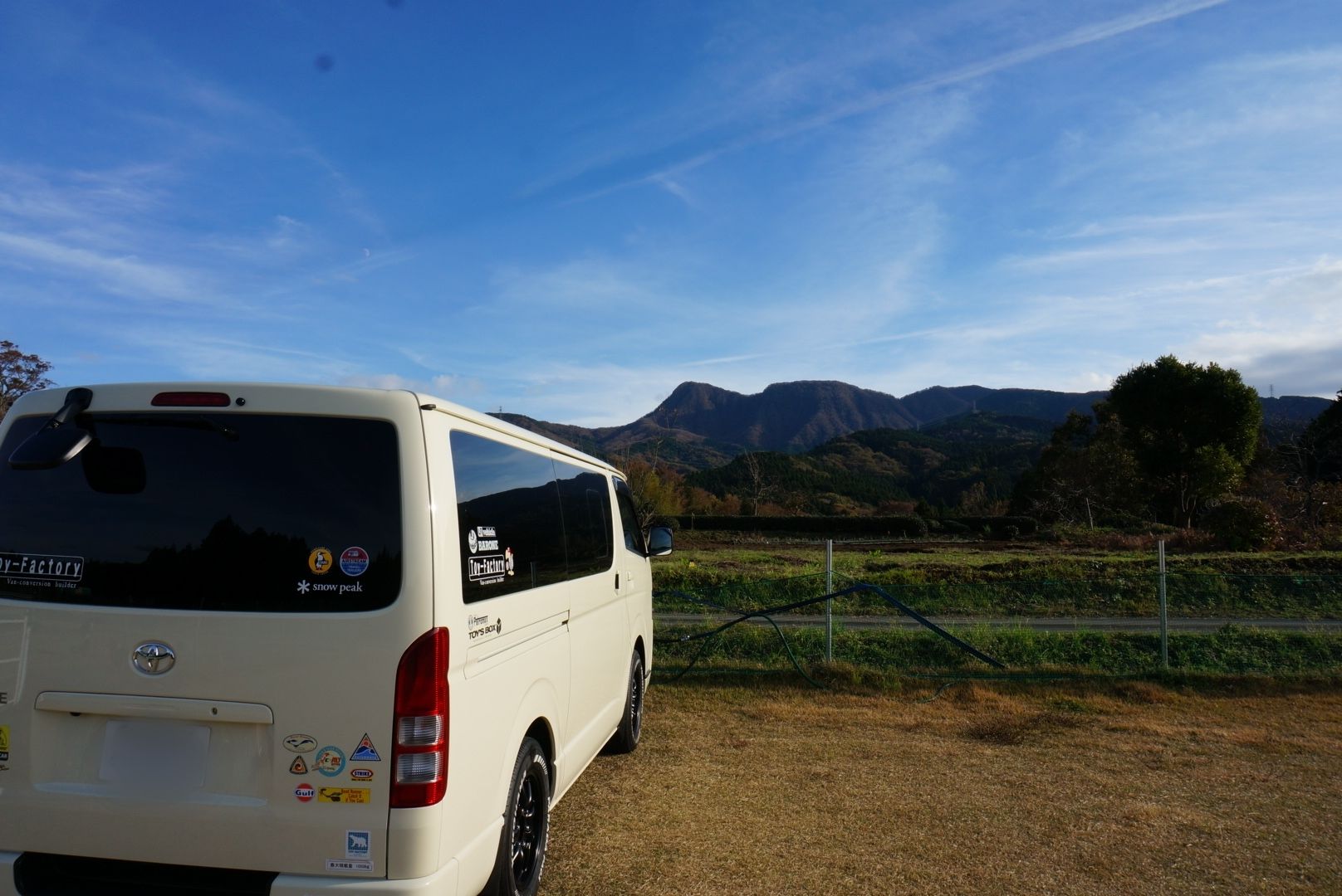 いつもの足柄ドッグランcocoへおでかけ 豆柴麦うた日記