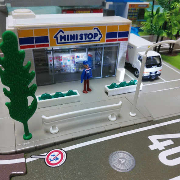 トミカ トミカタウン トミー版 ミニストップ Katsuのblog