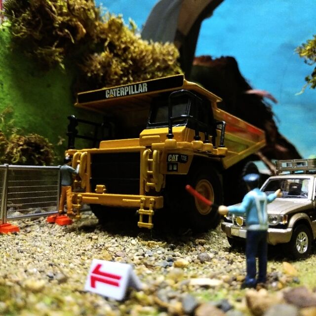 ダイキャストマスター［ 1/64スケール CAT 775E オフハイウェイ