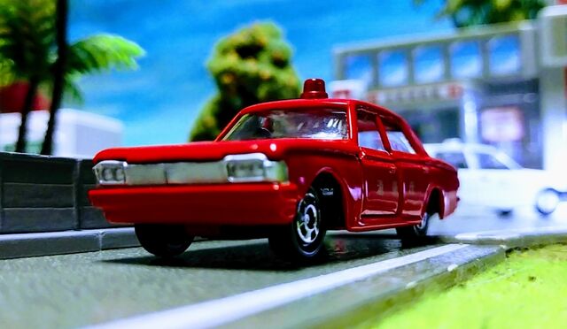 トミカ［ イトーヨーカドー トヨタ クラウン ファイヤーチーフ