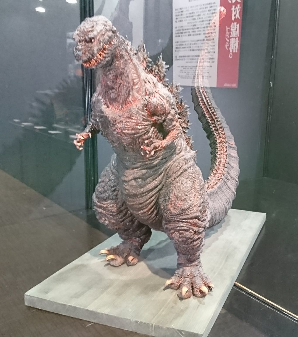 ゴジラ IN 有楽町マルイ : katsuzo's world