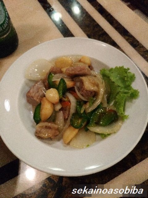 担々麺の牛すじにんにく炒め