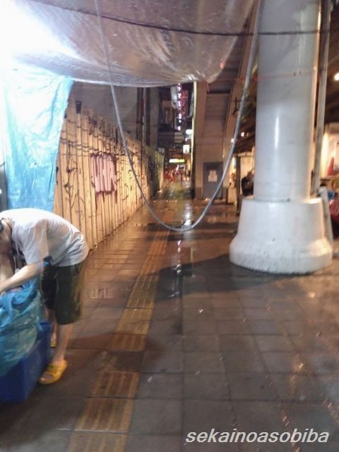 最近のスクムビット通り 03時過ぎ