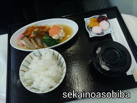 JALビジネスクラスの機内食