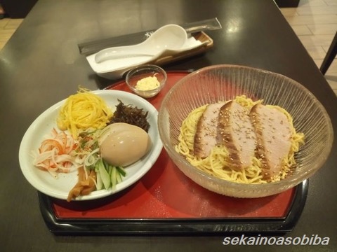 山頭火の豚トロ冷やしラーメン