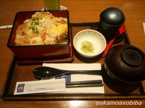 大戸屋のカツ重
