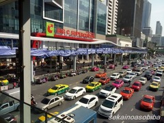 セントラルワールドの天空橋