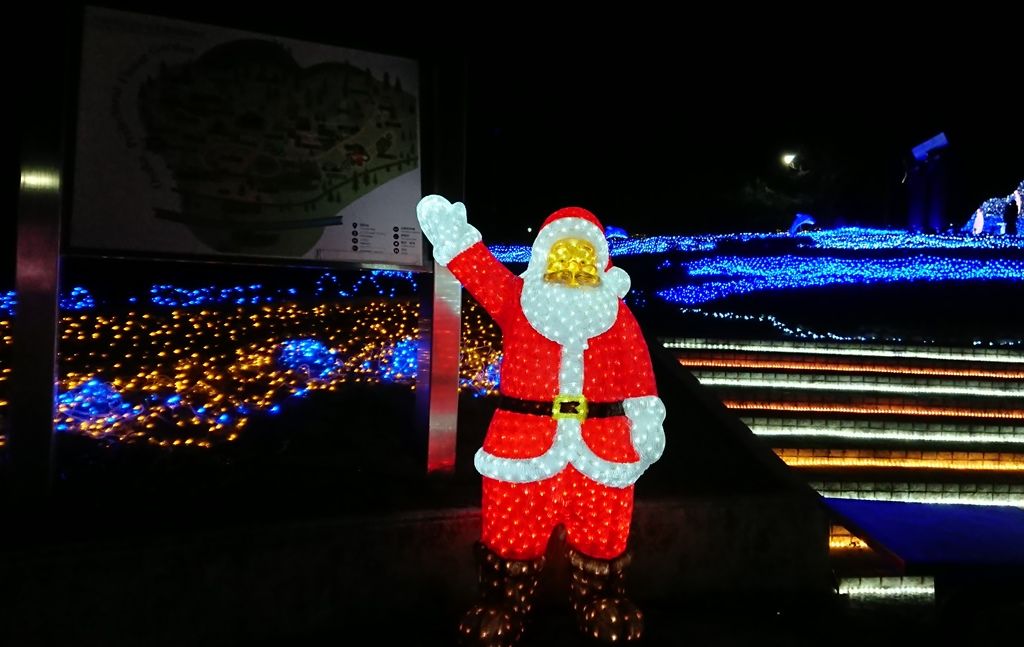 クリスマス 花の文化園のイルミネーションはサンタさんやスノーマンもいっぱい 撮影スポット紹介 かわちーな かわちーの