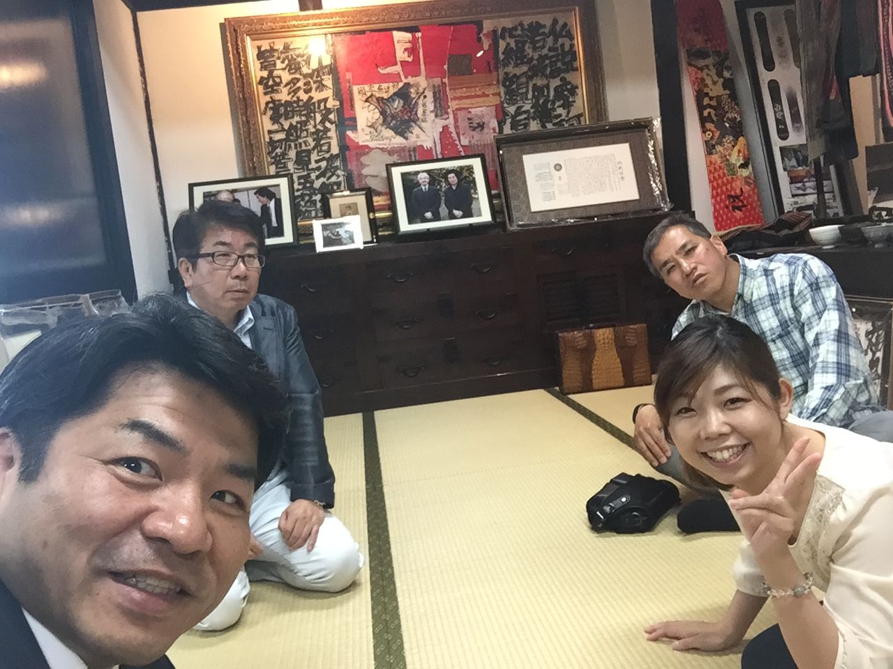 城本敏由樹画伯を再訪問！ : 河上不動産のちょっと小耳に挟んだ今治