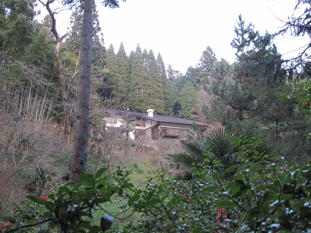 日の出山荘 中曽根康弘 ロナルドレーガン日米首脳会談記念館 河原カフェ