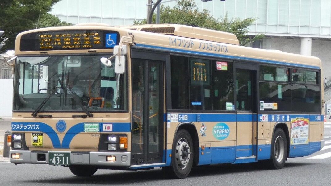 横浜市営バス5 1806 Kawasaki Bus Stop