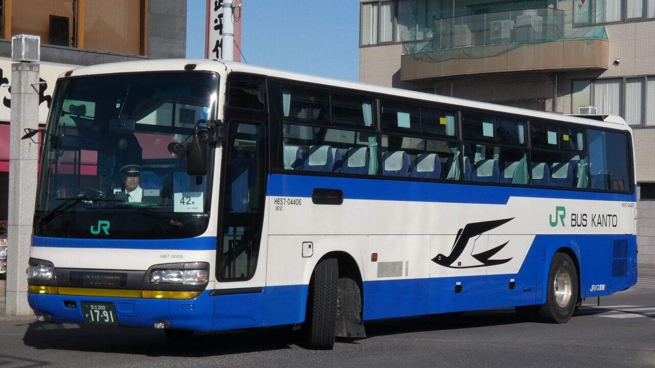 JRバス関東H657-04406 : Kawasaki Bus stop