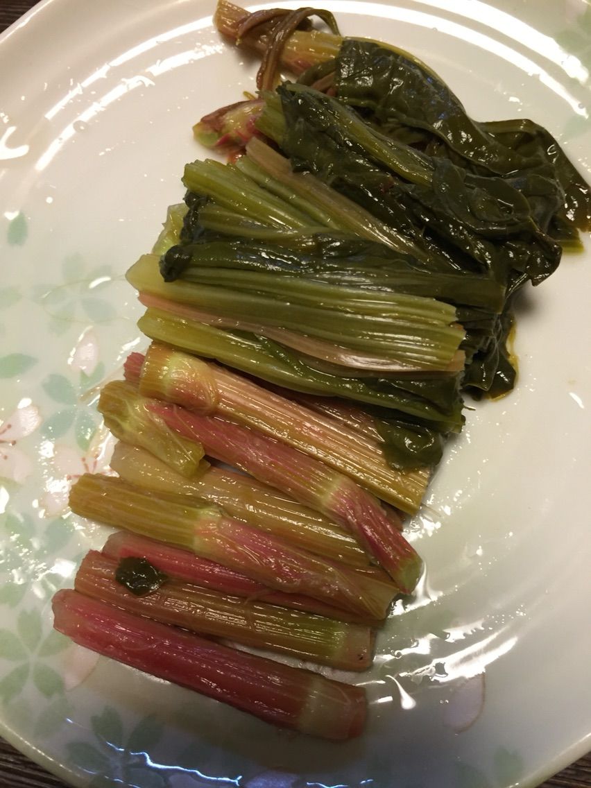 粉食中華にはまった妻の手作り肉マン 道ばたの景色 粉食中華にはまった妻の手作り肉マン 道ばたの景色