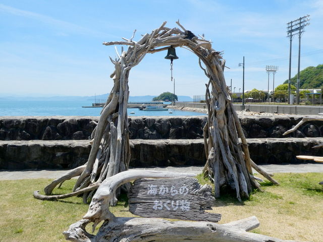 春新作の 瀬戸内海の流木作家が作ったオブジェ 彫刻/オブジェクト