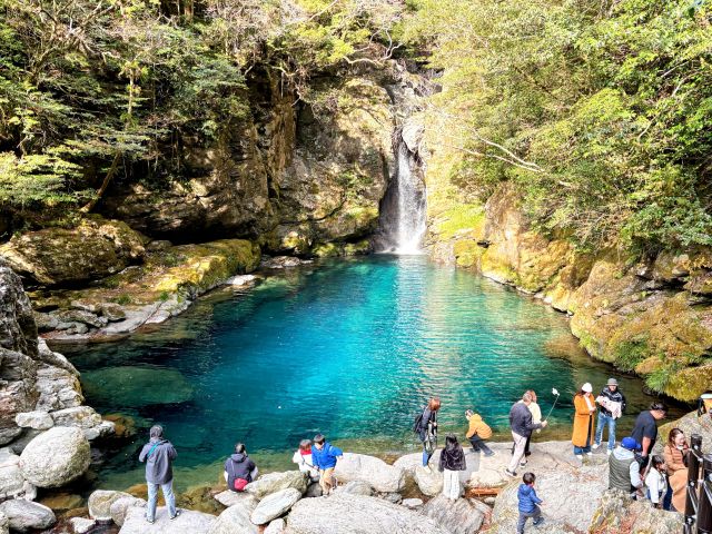 kawatakaさんの旅行記&写真集 : 仁淀ブルーの聖地「にこ淵」