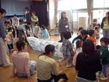 ほし組こいのぼりくぐり