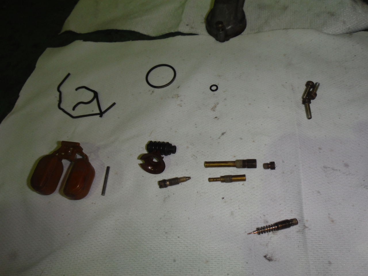 Ax 1 ガソリン漏れ キャブ オーバーホール かわぐち自動車のブログ