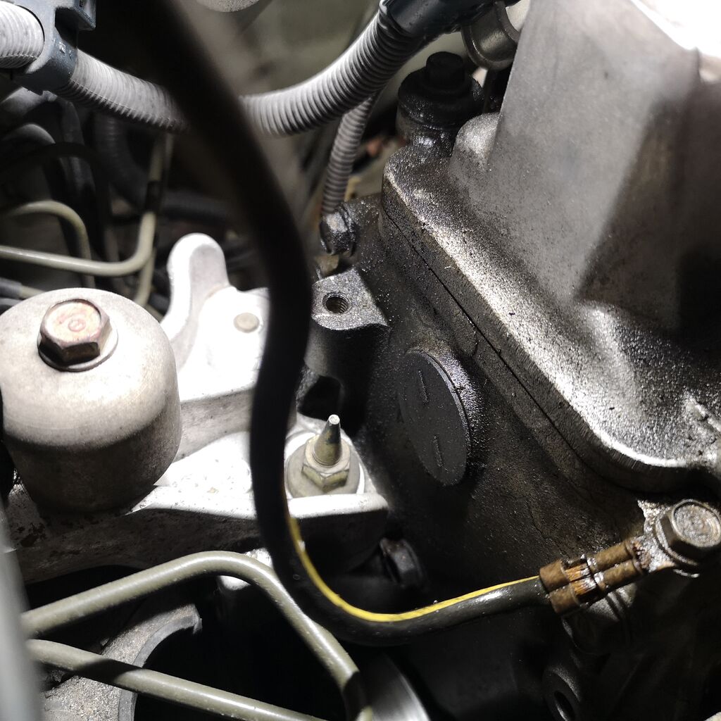 ホンダ モビリオ 車検前整備 オイル漏れ 水漏れ かわぐち自動車のブログ