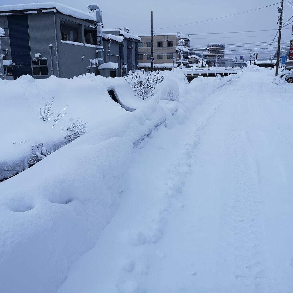 新型ハスラー４ｗｄ 試乗車でデコボコ雪道 かわぐち自動車のブログ