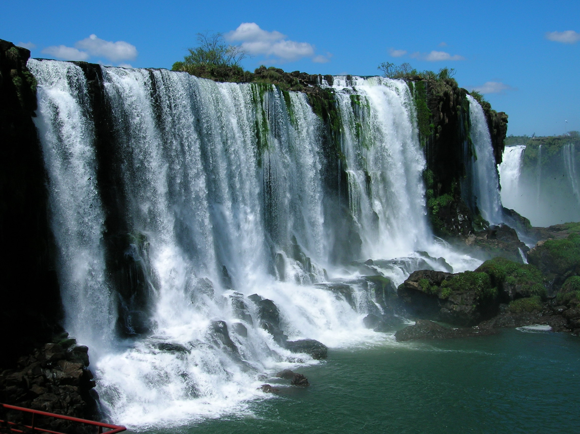 【人生は逆転できる！】小企業コンサル・講演家の天職ブログ 世界一周！世界最大のイグアス滝