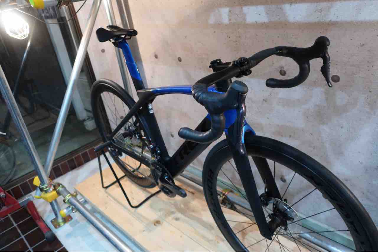 trek madone sl7 disc