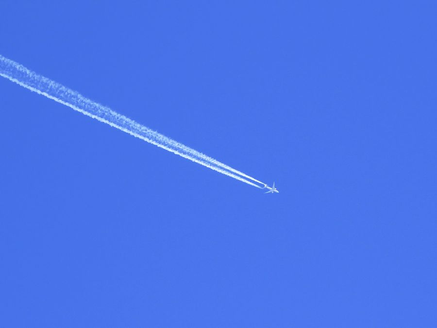 飛行機雲 好奇心いっぱいこころ旅 飛行機雲 好奇心いっぱいこころ旅