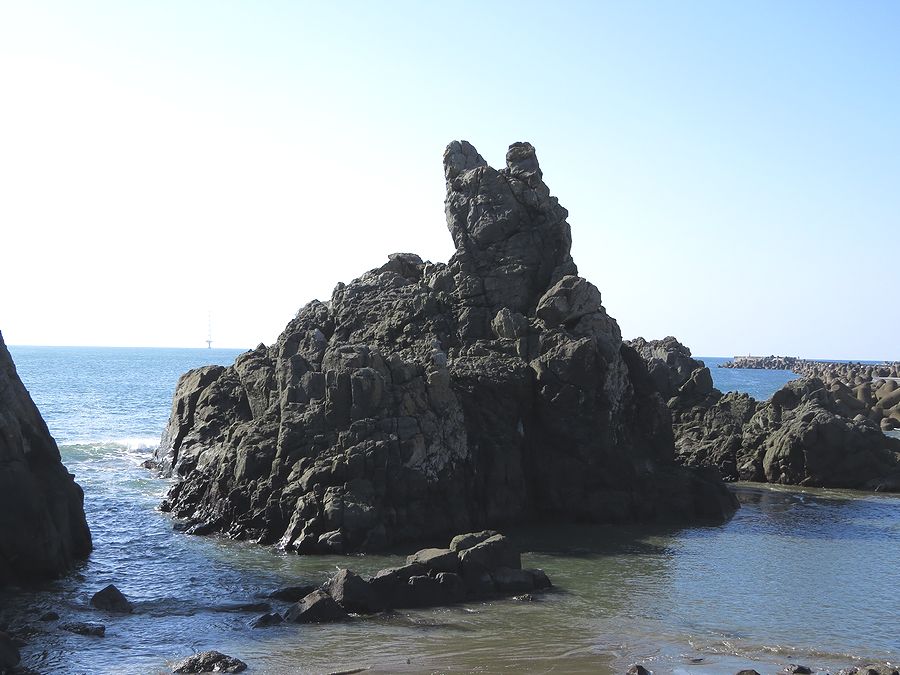 犬岩と義経伝説 銚子市 好奇心いっぱいこころ旅