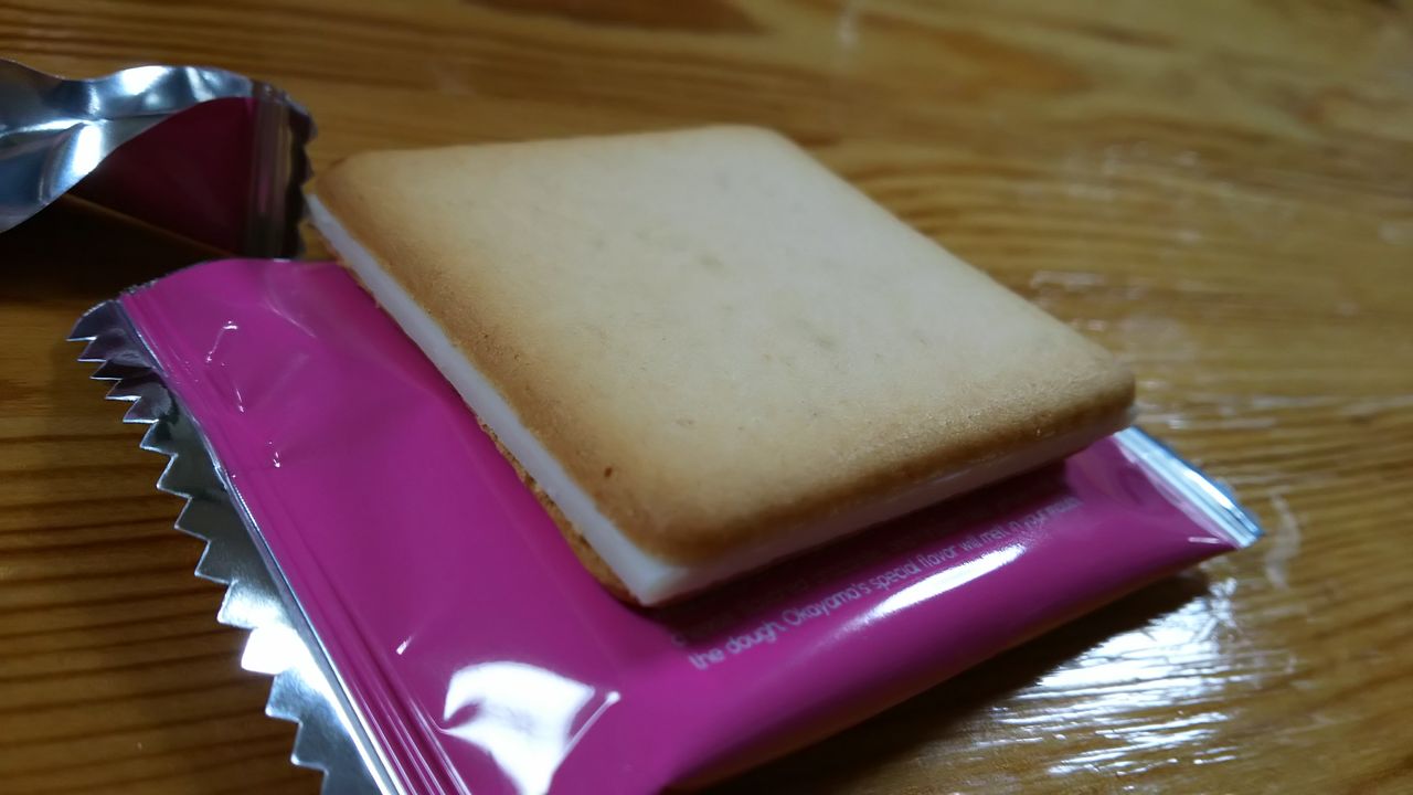 白桃とチーズのおかやまラング Kayomiの食楽日記