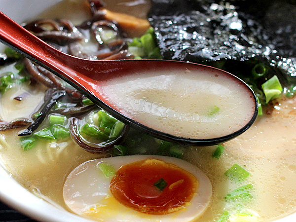 スープひと啜りで笑顔になれる!? 栃木市・喜笑「五目あんかけラーメン」 ワンコイン的食べ歩き生活。