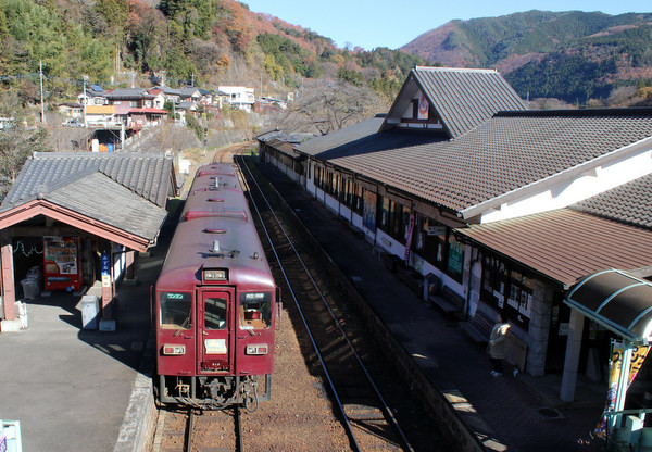 わたらせ渓谷鐡道・水沼駅　温泉のある駅