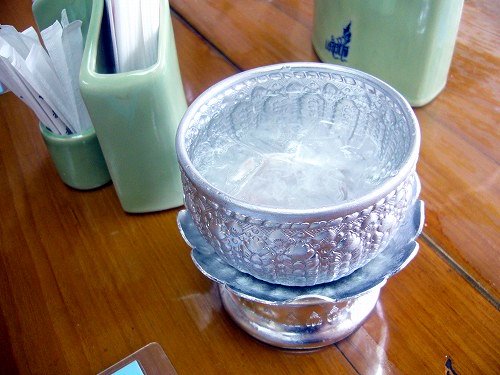 仏様になった気分のお水