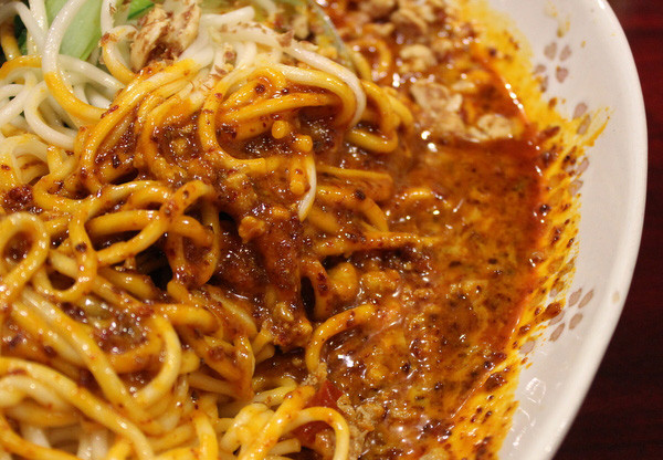 孤独のグルメ 第3話の翌日 池袋 楊2号店で汁なし担担麺 ワンコイン的食べ歩き生活 孤独のグルメ 第3話の翌日 池袋 楊2号店で汁なし担担麺 ワンコイン的食べ歩き生活