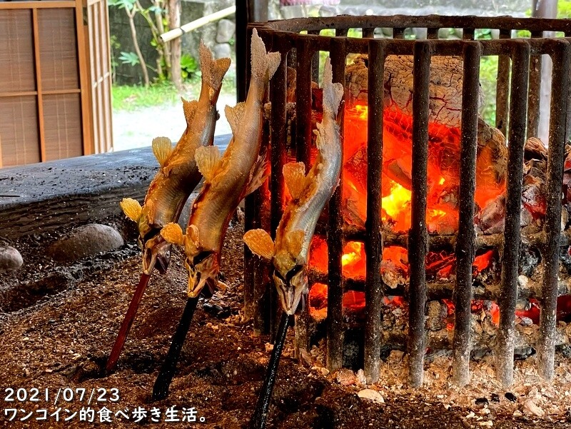 鮎の塩焼き絶体絶命 4連休初日 群馬珍道中 峠の釜めし 峠の湯 磯辺梁 ワンコイン的食べ歩き生活 鮎の塩焼き絶体絶命 4連休初日 群馬珍道中 峠の釜めし 峠の湯 磯辺梁 ワンコイン的食べ歩き生活