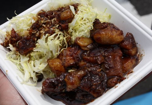 四日市とんてき ウスターソースとニンニク味の特製ダレ ワンコイン的食べ歩き生活