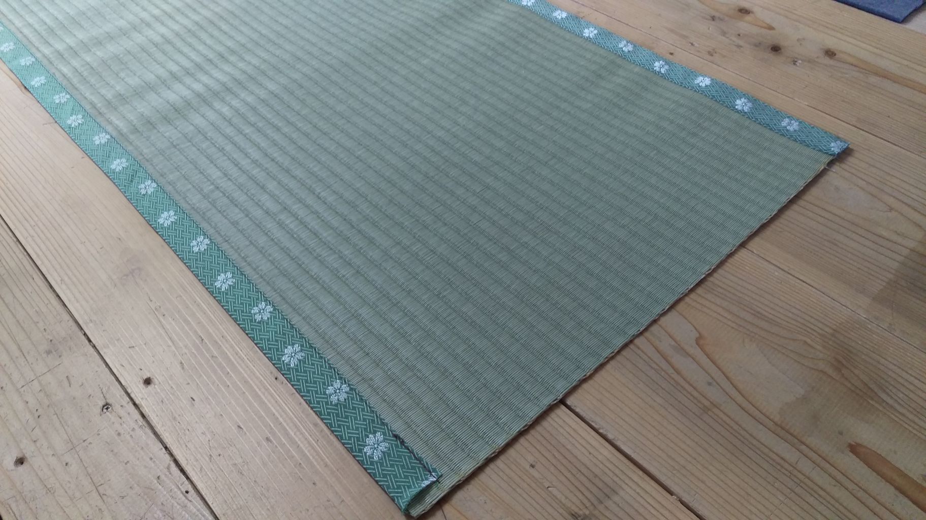 床の間（とこのま）用のゴザ。 : 畳のプロとはなんぞや : (有)渡邊一三畳店