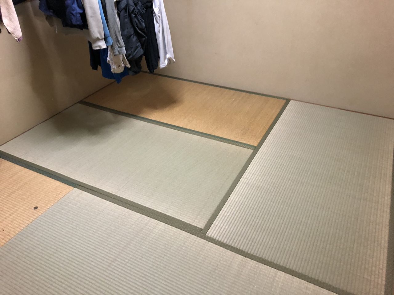 会社の寮の畳の張り替え。 : 畳のプロとはなんぞや : (有)渡邊一三畳店