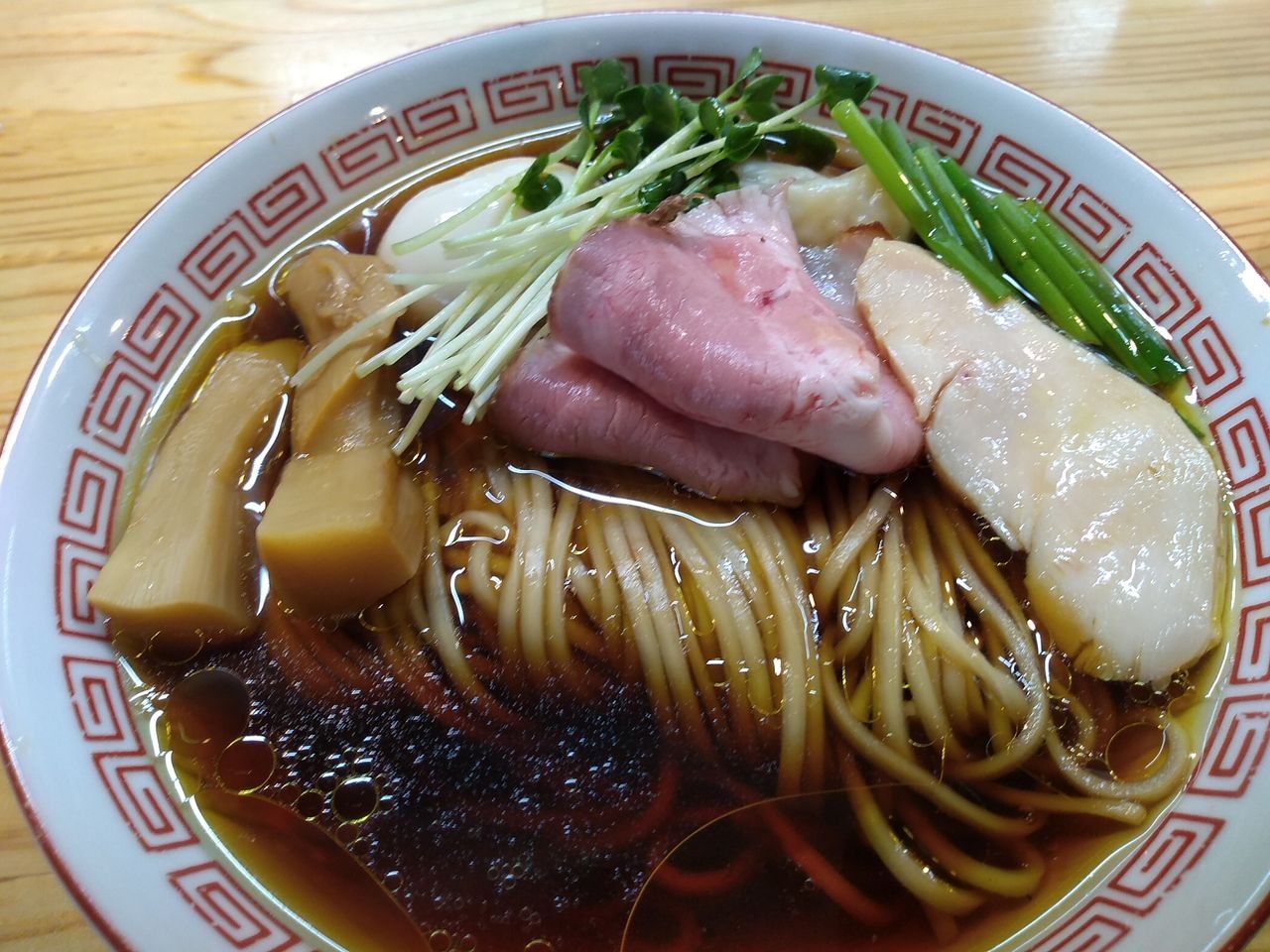 自家製麺 くろ松 じかせいめん くろまつ 群馬県 高崎市 ハッスルの佐野らーめん 他 らーめん放浪記 手打ち 食堂 町中華