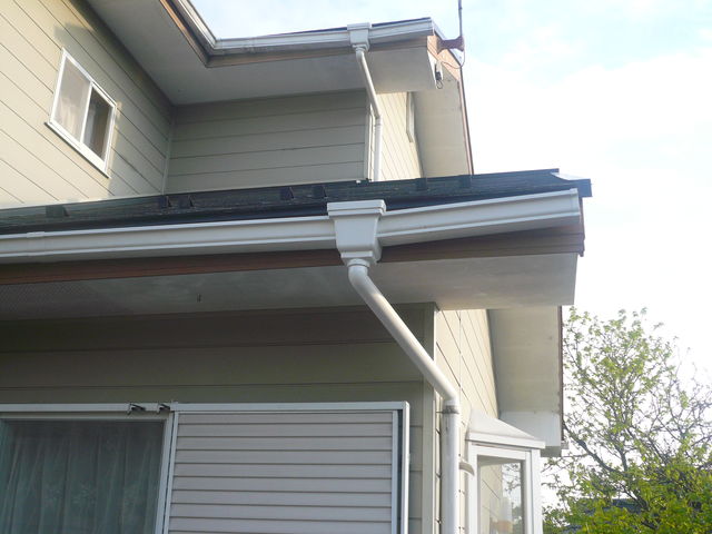 雨どいの補修とか 風を感じて２