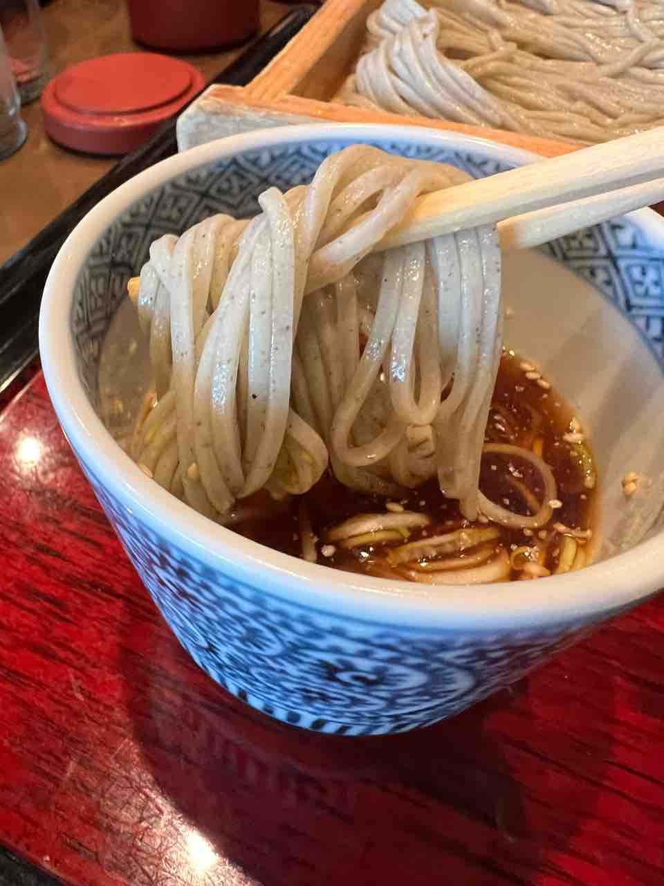 十日町 越後魚沼へぎそば小嶋屋総本店 : まんまるblogの食べて遊んで