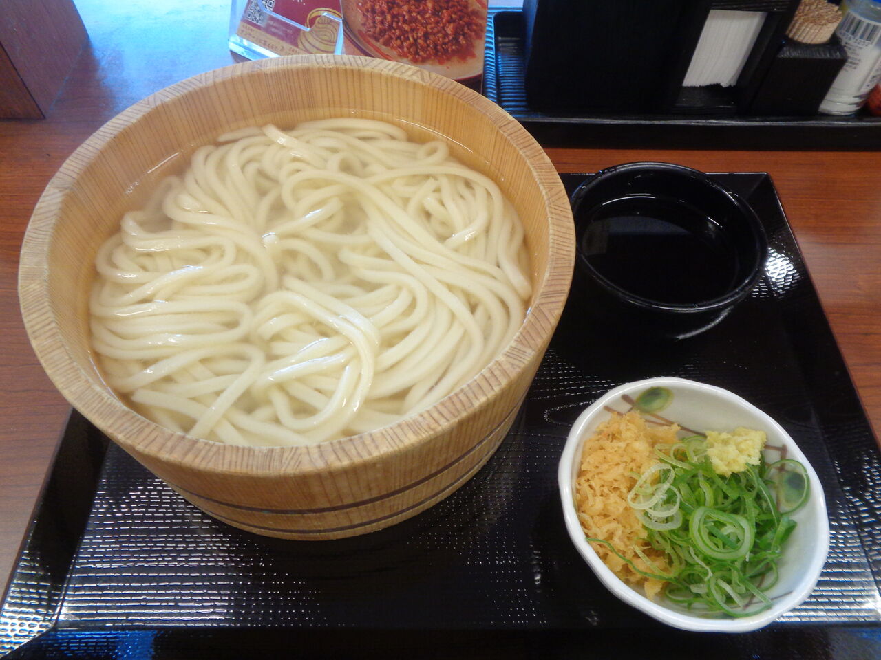 製 コロナ 丸亀 麺