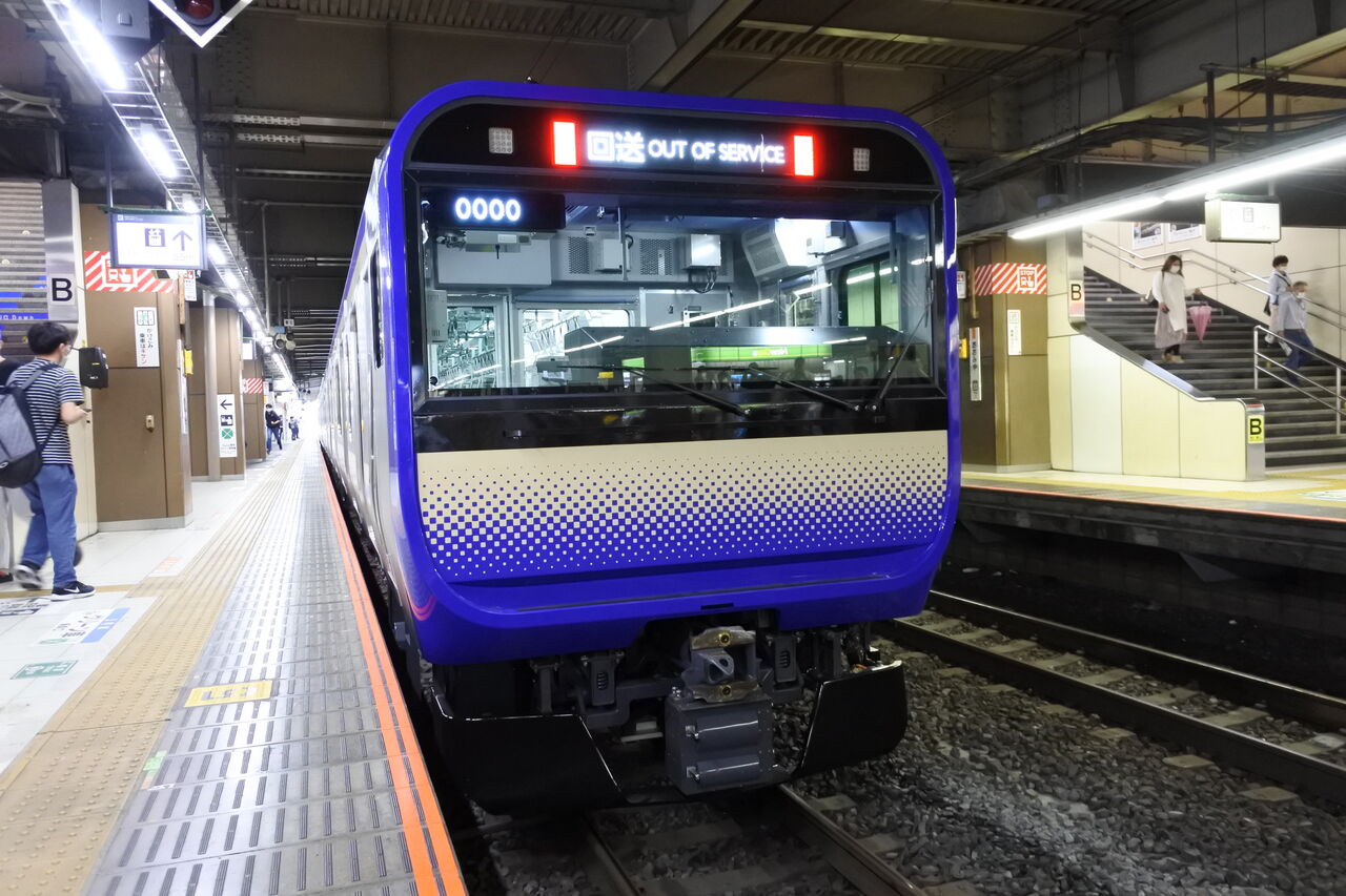 ＪＲ東日本　Ｅ２３５系（スカ色　増結４両編成）　配給輸送                KAZUMA