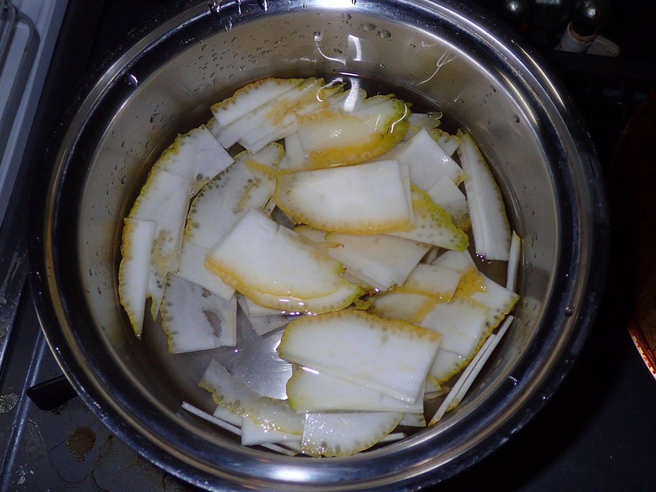 レア果実 中身のない柑橘 仏手柑を食べてみた 伊豆で自然と暮らしたい