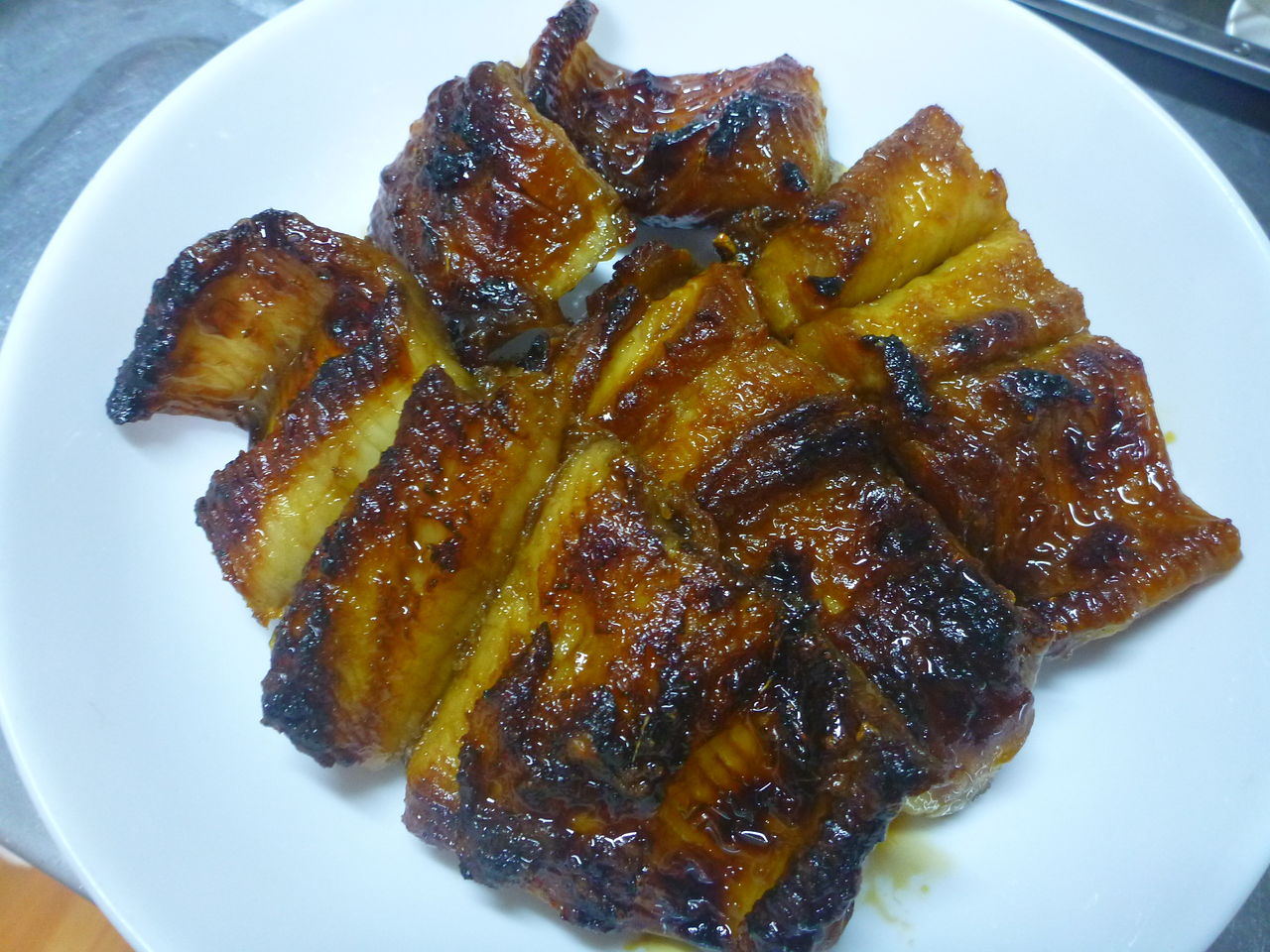 捕まえたウツボを蒲焼にして食べてみた 伊豆で自然と暮らしたい