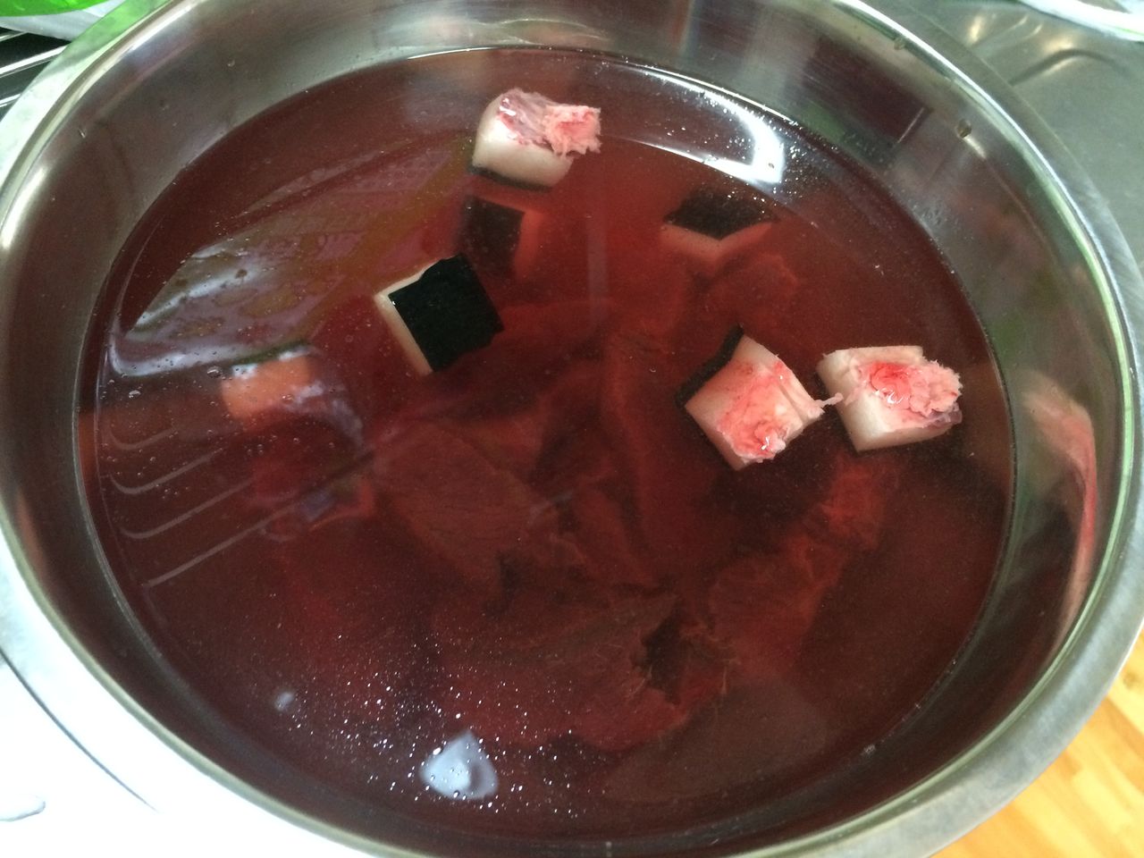 静岡県民はイルカを食べる 沼津のスーパーで買ったイルカを食べてみた 伊豆で自然と暮らしたい
