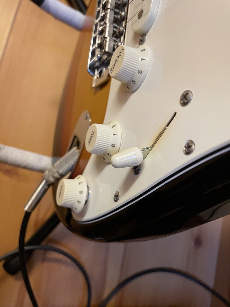 ストラトキャスターの回路の改造 : kazuminaの独り言