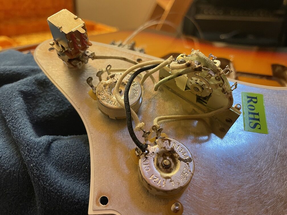 フロント＋リア ハーフトーン ストラト ハイグレードサーキット アッセンブリ フロント＋リア ハーフトーン ストラト ハイグレードサーキット