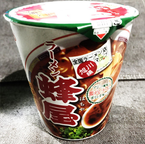 エースコック 蜂屋 特製焦がし醤油ラーメン