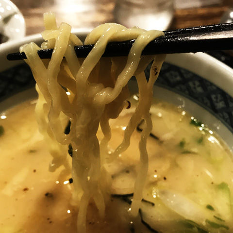 麺屋あじくま チャーシュー白つけ麺