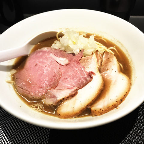 意外と駐車場に困らなかった、煮干乱舞さん